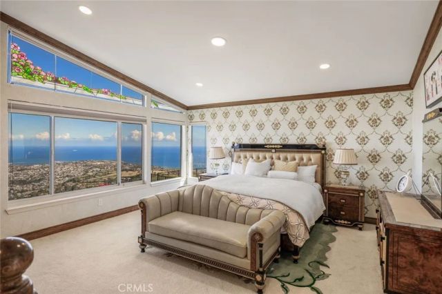 10 Avenue De Azalea, Rancho Palos Verdes, CA 90275