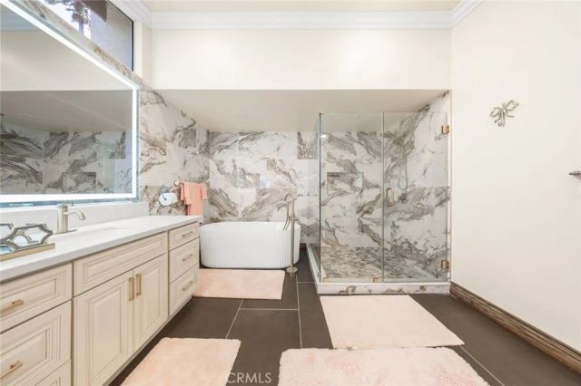 10 Avenue De Azalea, Rancho Palos Verdes, CA 90275