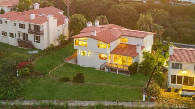10 Avenue De Azalea, Rancho Palos Verdes, CA 90275