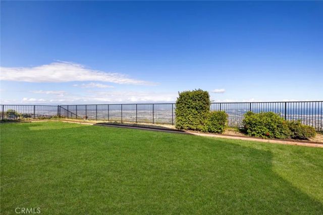 10 Avenue De Azalea, Rancho Palos Verdes, CA 90275