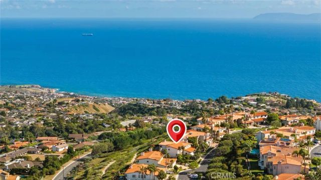 10 Avenue De Azalea, Rancho Palos Verdes, CA 90275
