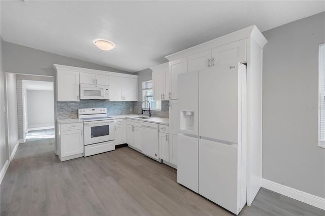 4027 7TH STREET S, St Petersburg, FL 33705