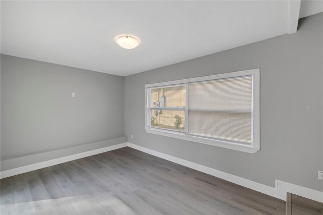 4027 7TH STREET S, St Petersburg, FL 33705