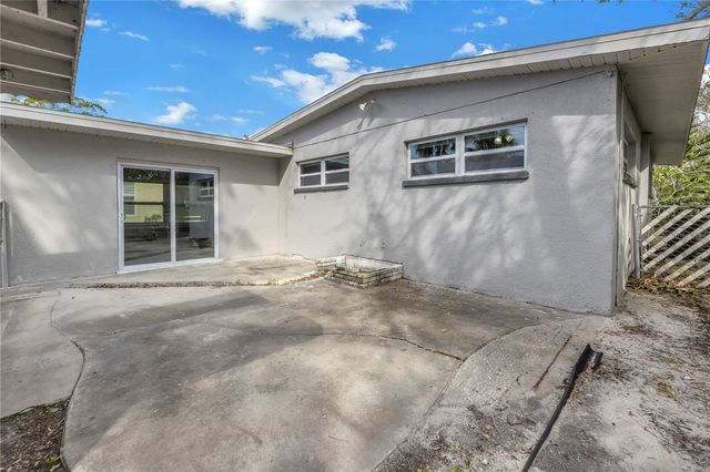 4027 7TH STREET S, St Petersburg, FL 33705