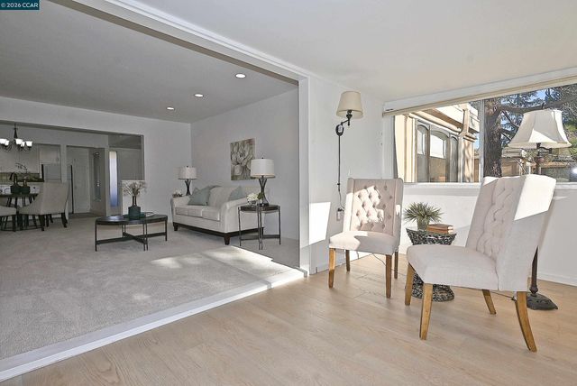 1857 Golden Rain Rd 1, Walnut Creek, CA 94595