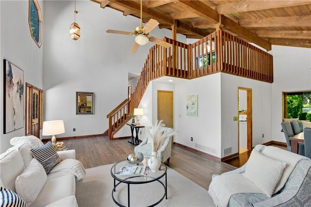 587 Norman Way NW, Kennesaw, GA 30144