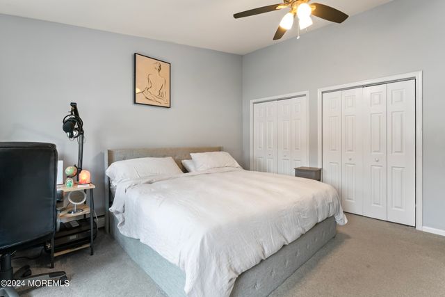 185 Van Cleaf Lane, Cliffwood, NJ 07721