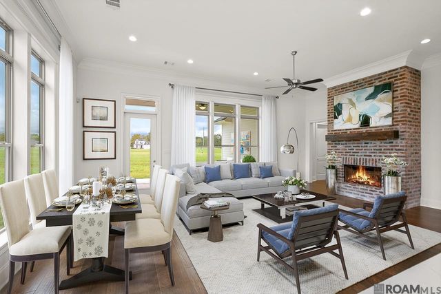 38182 Emery Ln, Prairieville, LA 70769