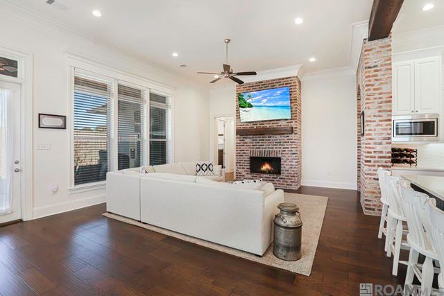 38182 Emery Ln, Prairieville, LA 70769