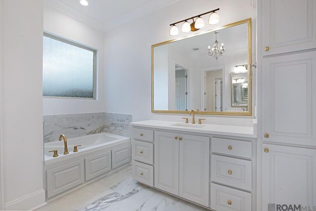 38182 Emery Ln, Prairieville, LA 70769