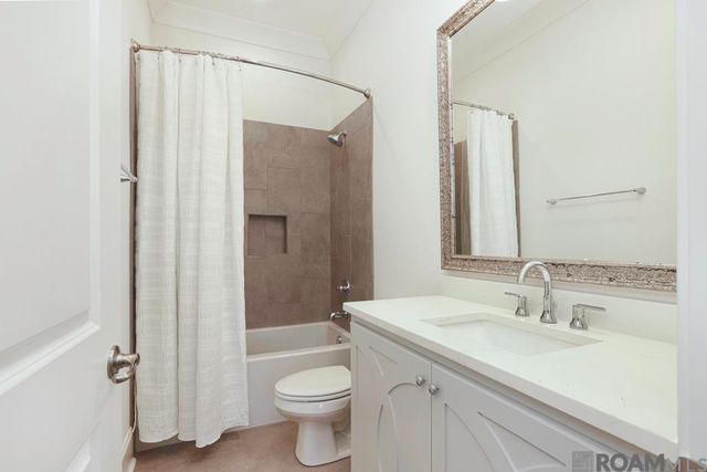 38182 Emery Ln, Prairieville, LA 70769