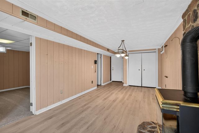 10791 Woodbrook Drive, Cement City, MI 49233