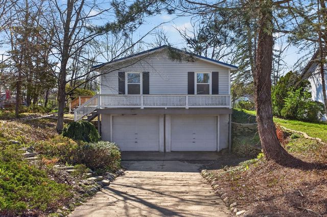 10791 Woodbrook Drive, Cement City, MI 49233