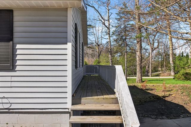 10791 Woodbrook Drive, Cement City, MI 49233