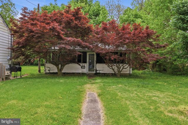24 ELM ST, Salem, NJ 08079