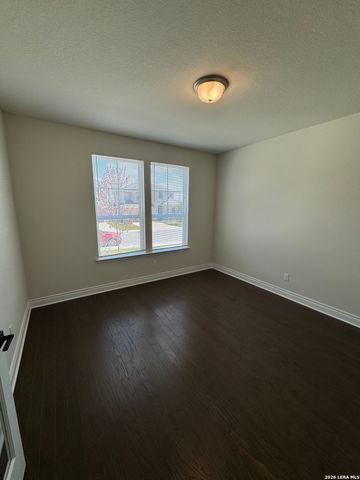 2027 Knippa, San Antonio, TX 78253