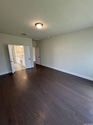 2027 Knippa, San Antonio, TX 78253