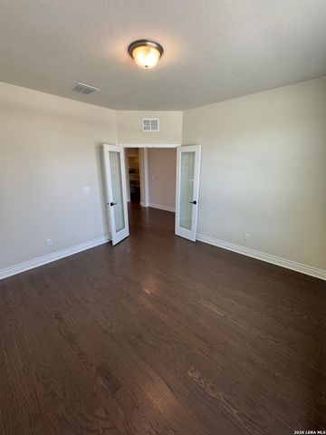 2027 Knippa, San Antonio, TX 78253