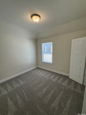 2027 Knippa, San Antonio, TX 78253