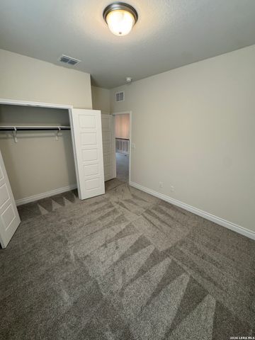 2027 Knippa, San Antonio, TX 78253