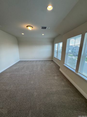 2027 Knippa, San Antonio, TX 78253