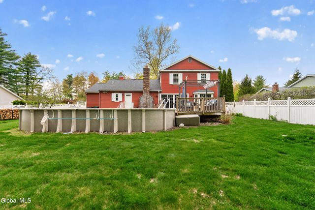13 Royal Oak Drive, Clifton Park, NY 12065