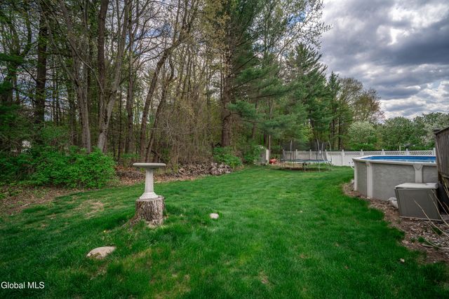 13 Royal Oak Drive, Clifton Park, NY 12065