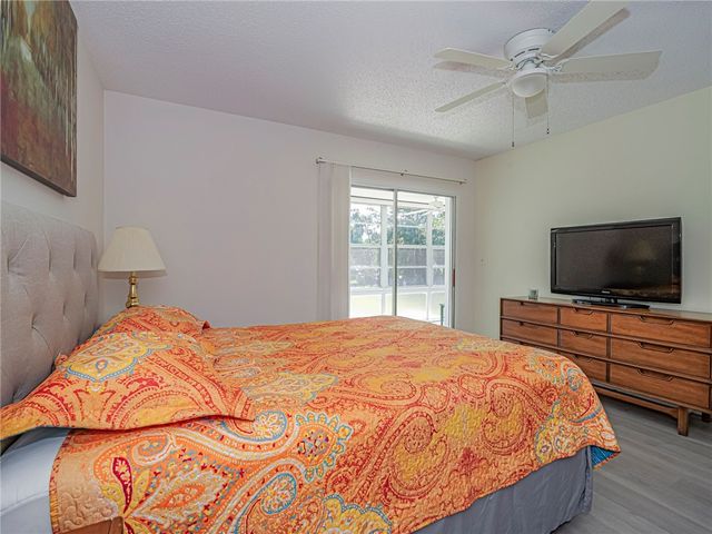 17 Vista Palm Lane 201, Vero Beach, FL 32962