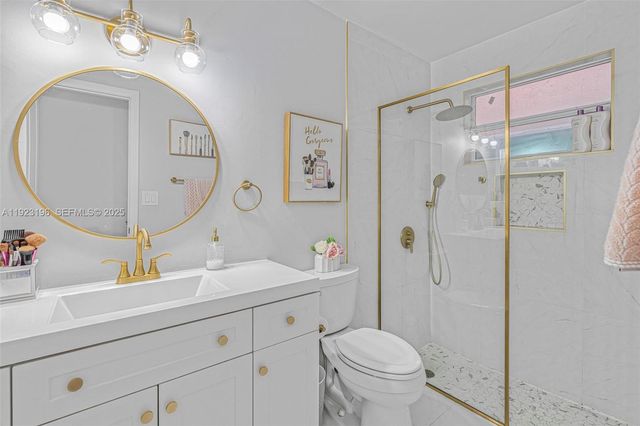 830 NW 79th Ter, Plantation, FL 33324