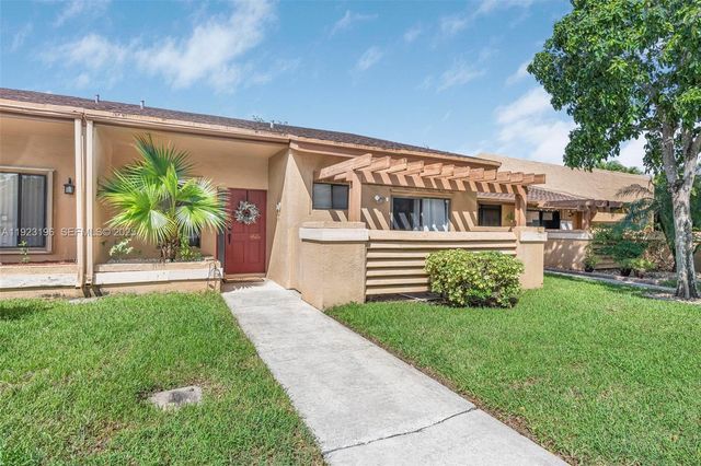 830 NW 79th Ter, Plantation, FL 33324