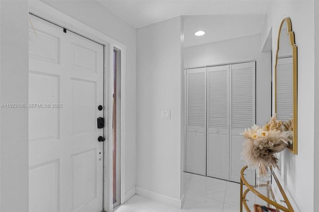 830 NW 79th Ter, Plantation, FL 33324