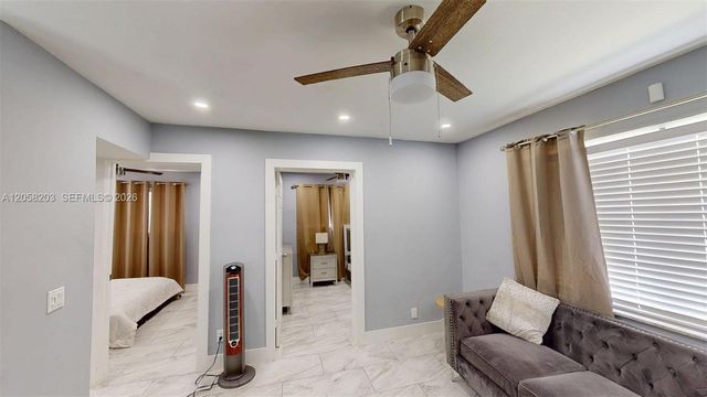 1904 SW 28th St, Fort Lauderdale, FL 33315
