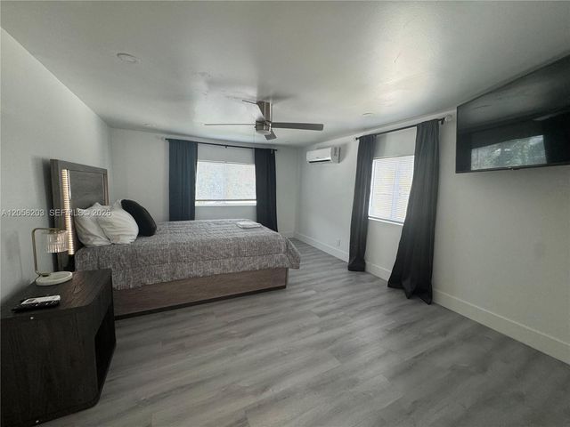 1904 SW 28th St, Fort Lauderdale, FL 33315