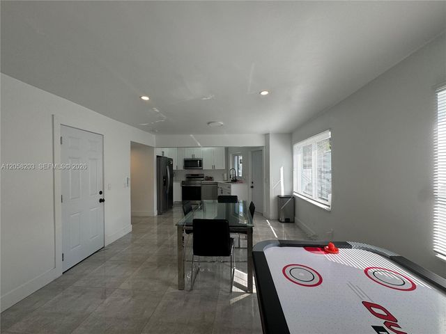 1904 SW 28th St, Fort Lauderdale, FL 33315