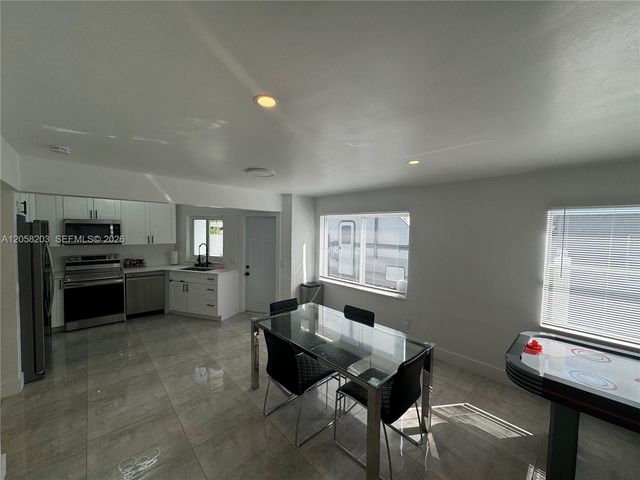 1904 SW 28th St, Fort Lauderdale, FL 33315