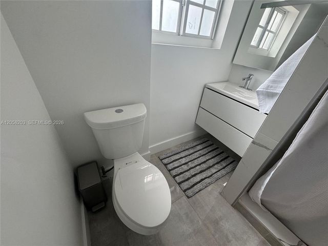 1904 SW 28th St, Fort Lauderdale, FL 33315