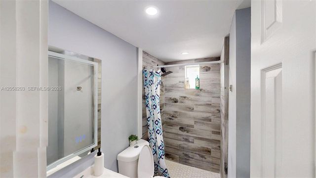 1904 SW 28th St, Fort Lauderdale, FL 33315