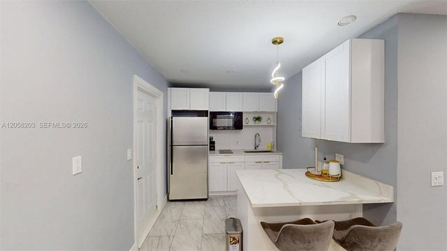 1904 SW 28th St, Fort Lauderdale, FL 33315