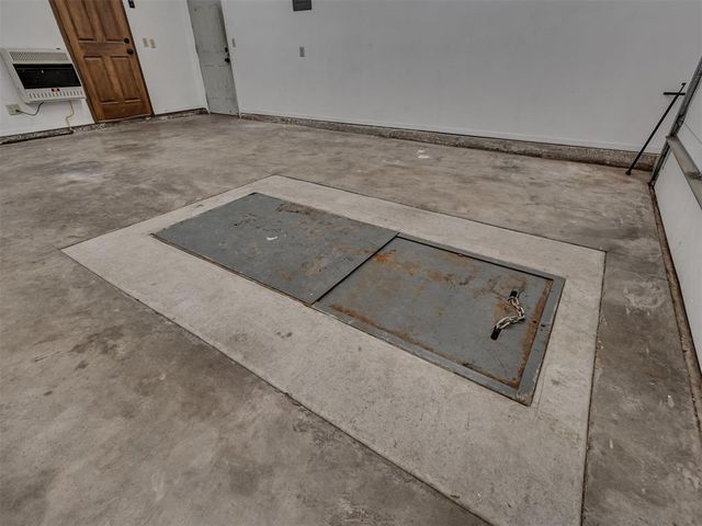 2505 S Miles Avenue, El Reno, OK 73036