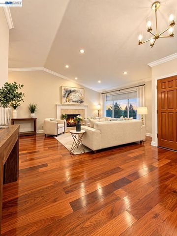 18734 Mt Lassen Drive, Castro Valley, CA 94552