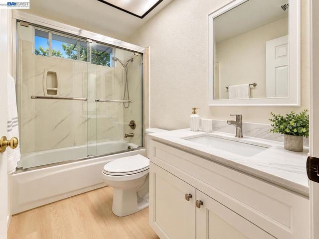 18734 Mt Lassen Drive, Castro Valley, CA 94552