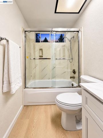 18734 Mt Lassen Drive, Castro Valley, CA 94552