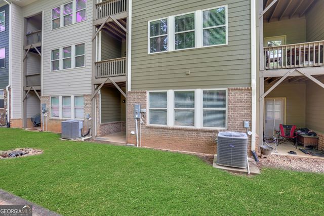 1300 Hopkins Drive, Decatur, GA 30033