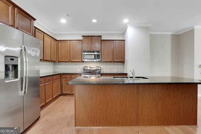 1300 Hopkins Drive, Decatur, GA 30033