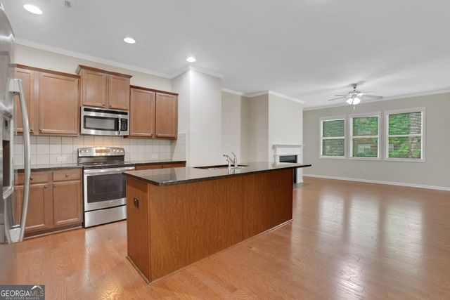 1300 Hopkins Drive, Decatur, GA 30033