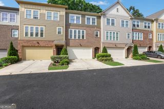 1300 Hopkins Drive, Decatur, GA 30033