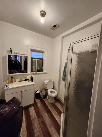 1535 W Lincoln AVENUE, Milwaukee, WI 53215