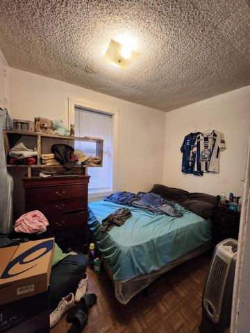 1535 W Lincoln AVENUE, Milwaukee, WI 53215
