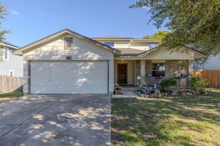 918 ESTATE DR DR, Hutto, TX 78634