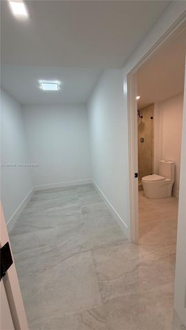 1800 NE 114th Street 605, North Miami, FL 33181